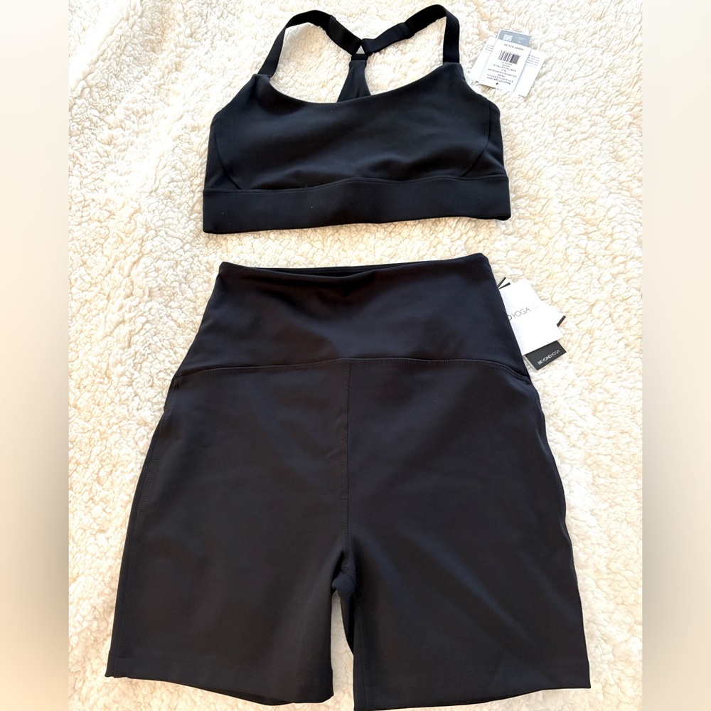 Beyond Yoga Matching Set, Bike short & Sports Bra